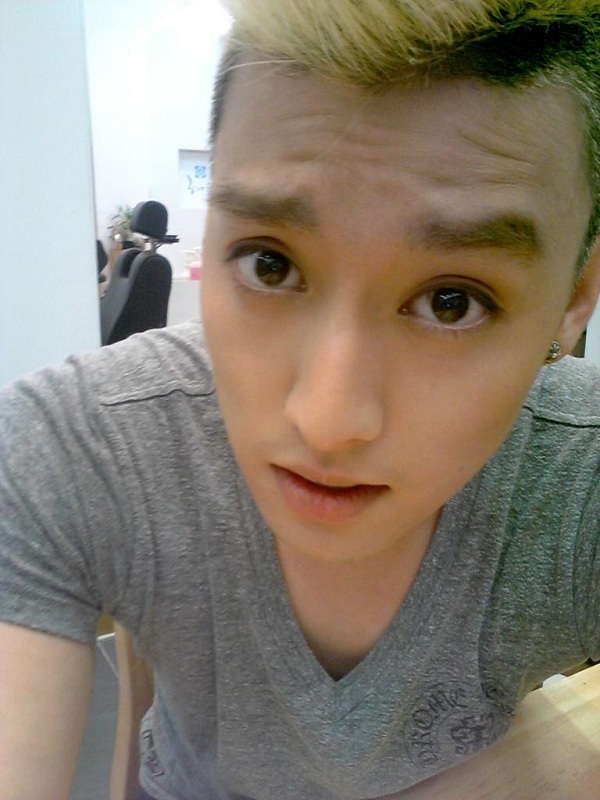 20121006_eli_ukiss_selca1