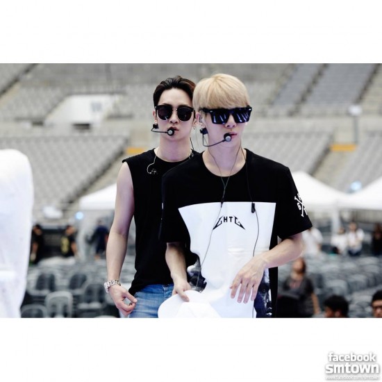 Super-Junior_1408107794_20140815_smtownlive_1